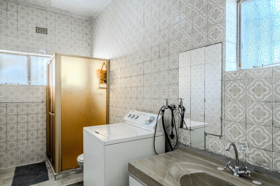 9 Bedroom Property for Sale in Bo Kaap Western Cape